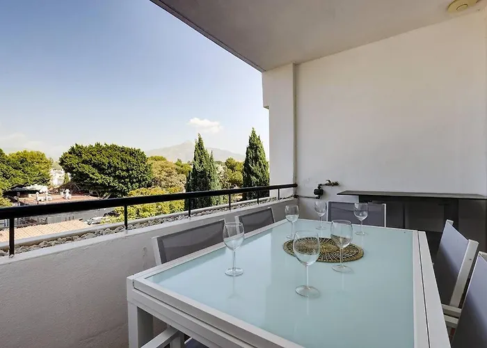 Lejlighed Stunning Duplex 5 Minutes From Puerto Banus Marbella