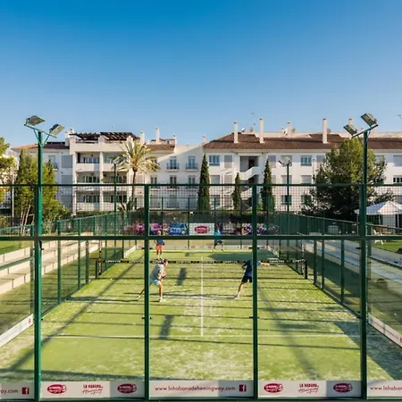 Stunning Duplex 5 Minutes From Puerto Banus 公寓