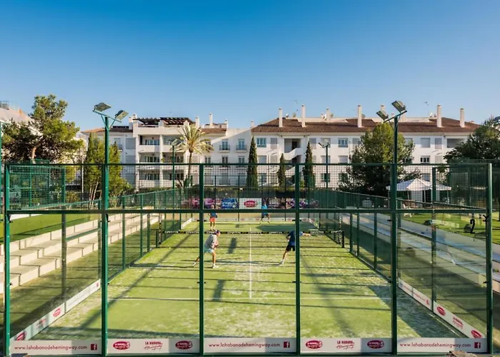 Stunning Duplex 5 Minutes From Puerto Banus Appartement