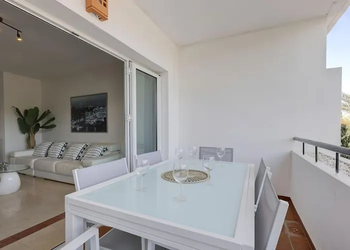 Stunning Duplex 5 Minutes From Puerto Banus Appartement Marbella