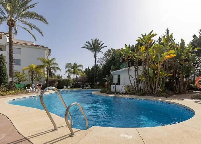 Stunning Duplex 5 Minutes From Puerto Banus Apartament Marbella
