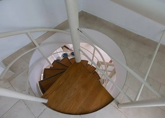 Stunning Duplex 5 Minutes From Puerto Banus *