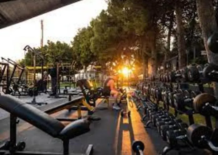 Stunning Duplex 5 Minutes From Puerto Banus Apartament Marbella